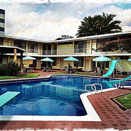 Hotel Plaza Guatemala City Bagian luar foto