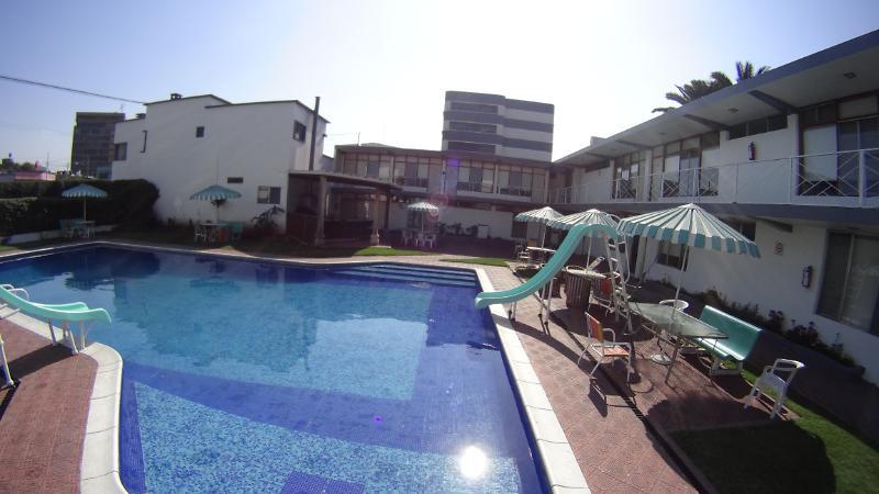 Hotel Plaza Guatemala City Bagian luar foto