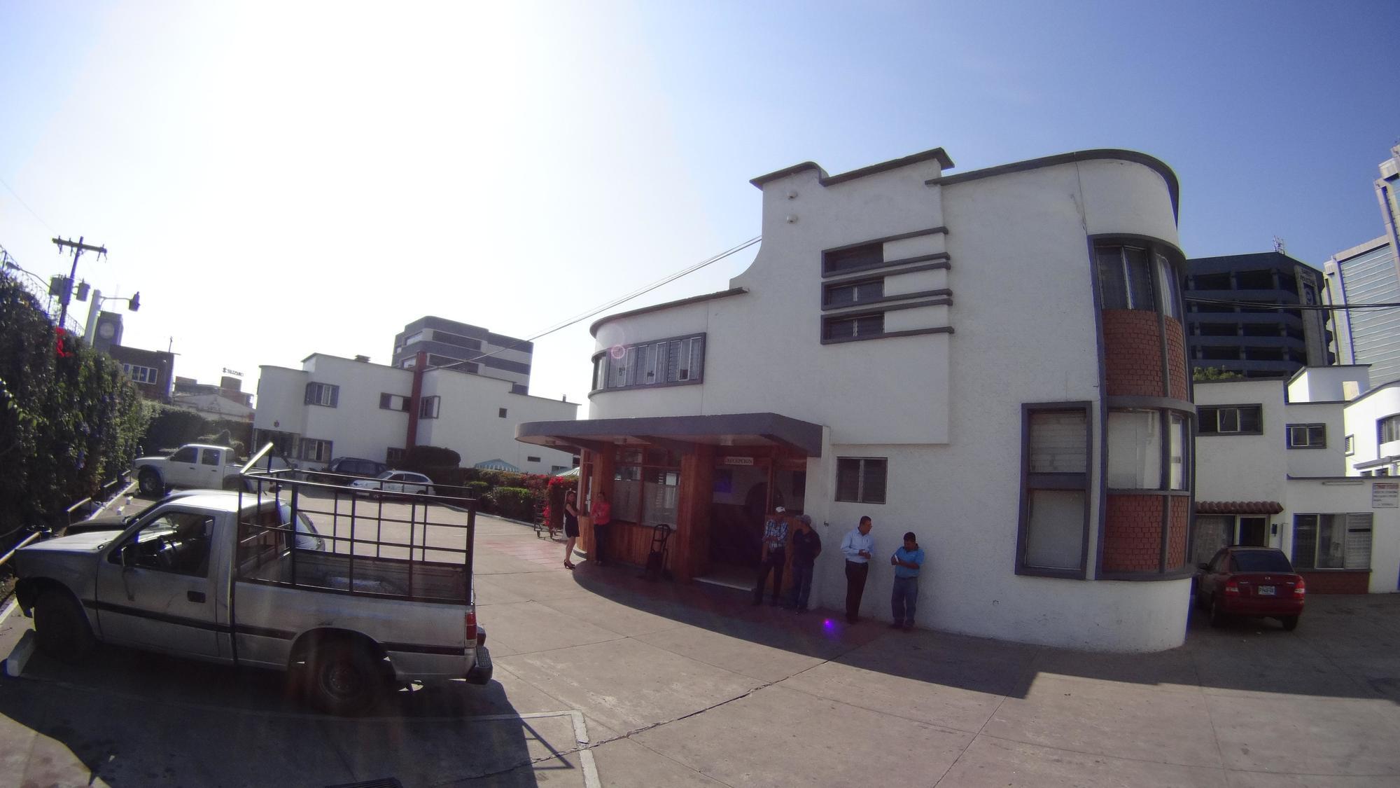 Hotel Plaza Guatemala City Bagian luar foto