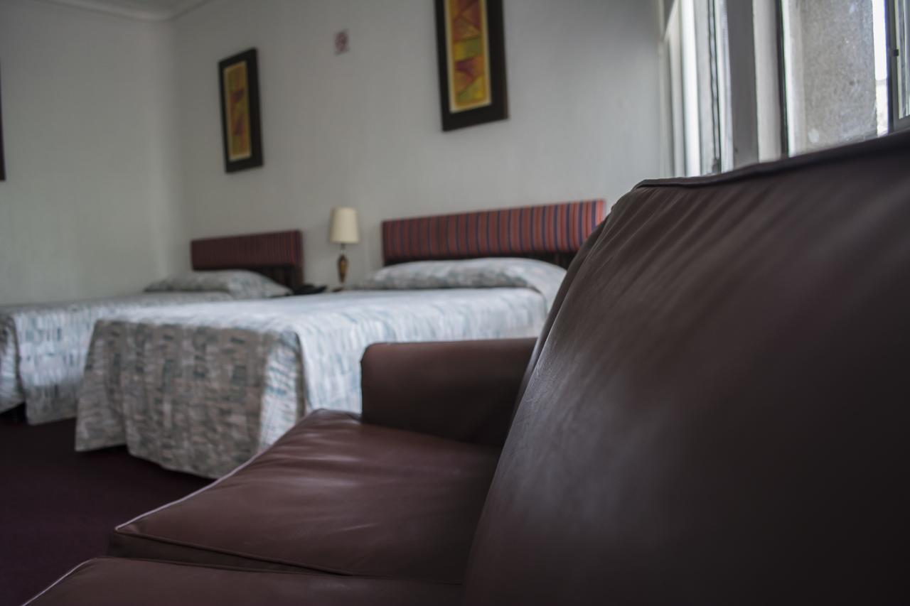 Hotel Plaza Guatemala City Bagian luar foto