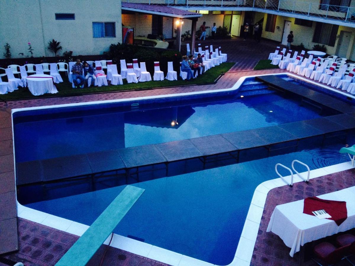 Hotel Plaza Guatemala City Bagian luar foto
